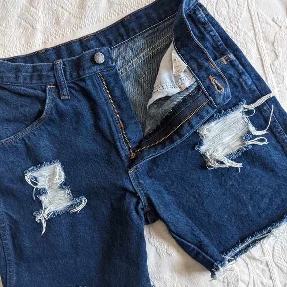 Vintage Rustler High Rise Distressed Cut-off Denim Shorts 27 - Picture 3 of 10